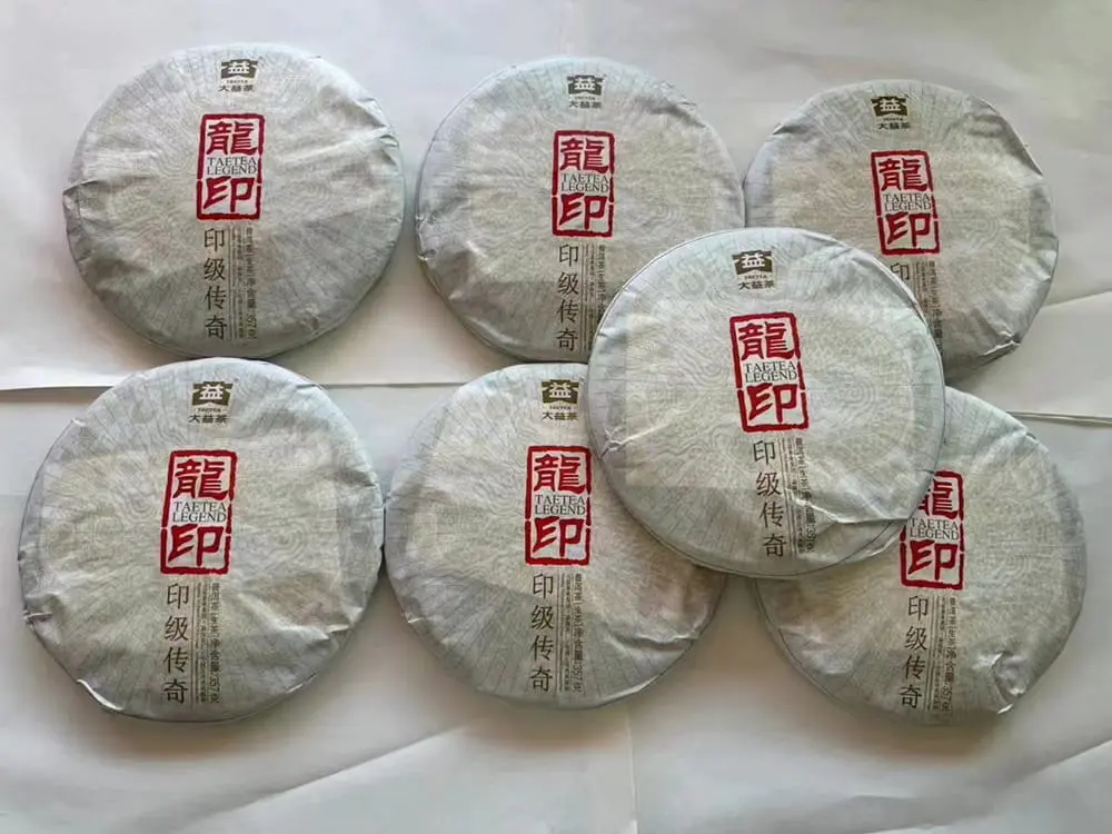 潜江回收大益普洱茶2012年生茶熟茶