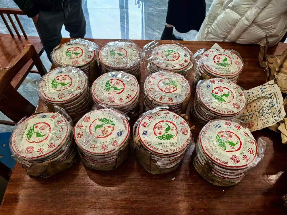潜江普洱茶回收专业服务，全国高价上门回收，24小时联系电话